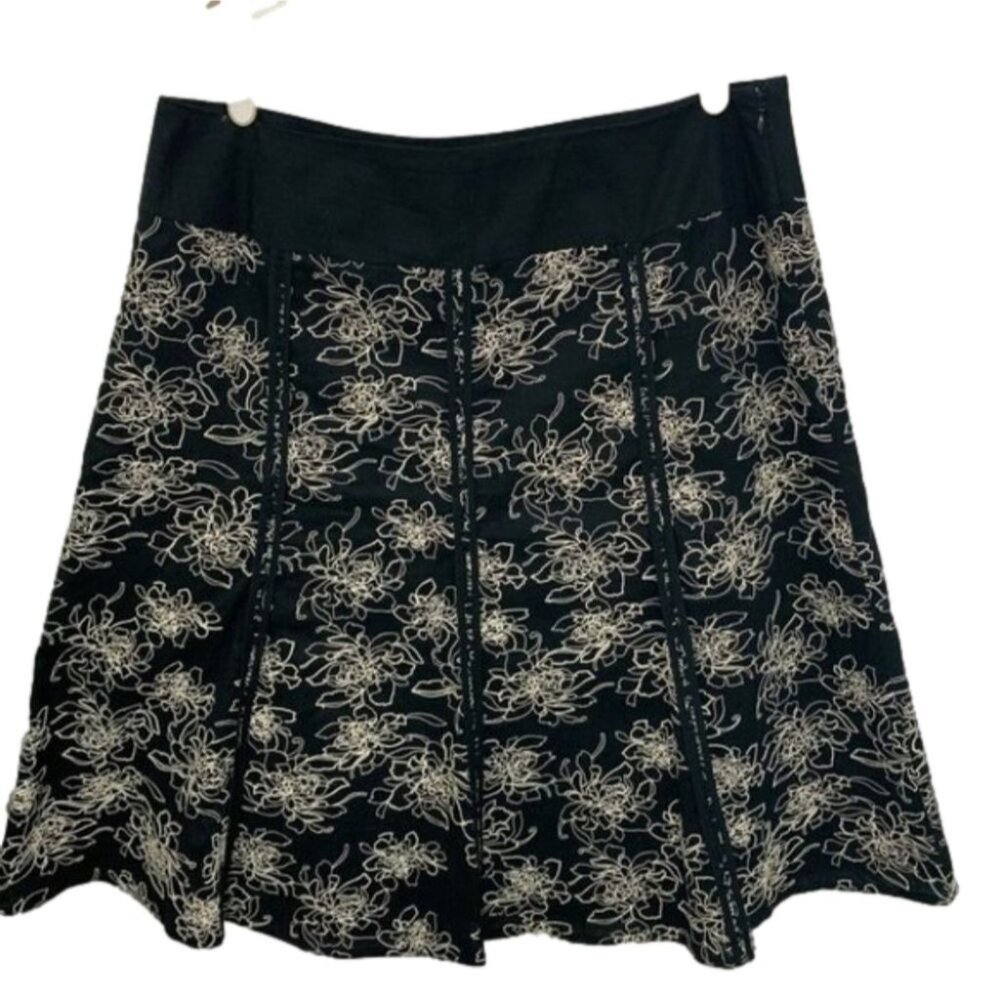Axcess A-line embroidered skirt
